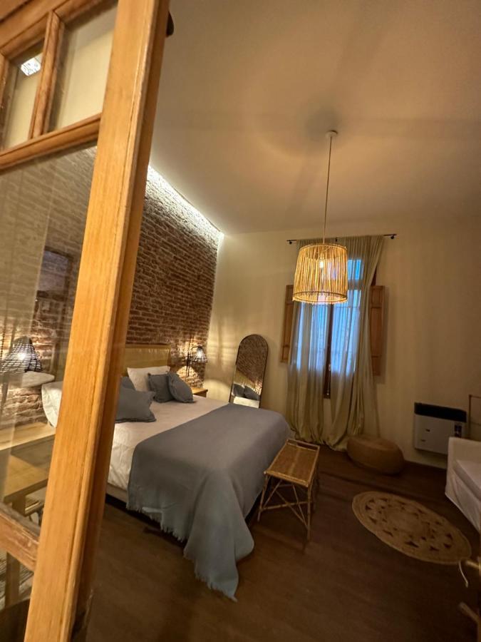 Tanah Host - Casa De Huespedes * Villa Mercedes